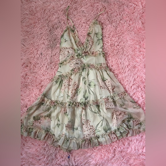 Saints + Secrets Floral Ruffle Tiered Mini Dress Nude Pink Cottagecore M NWT - Picture 4 of 7